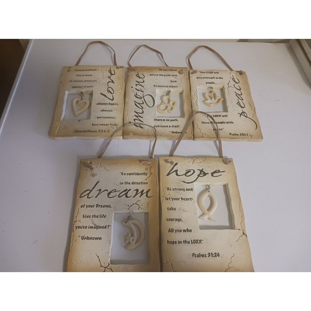 Set of 5 Ceramic Hanging Wall Decor Love Hope Dream Peace Imagine